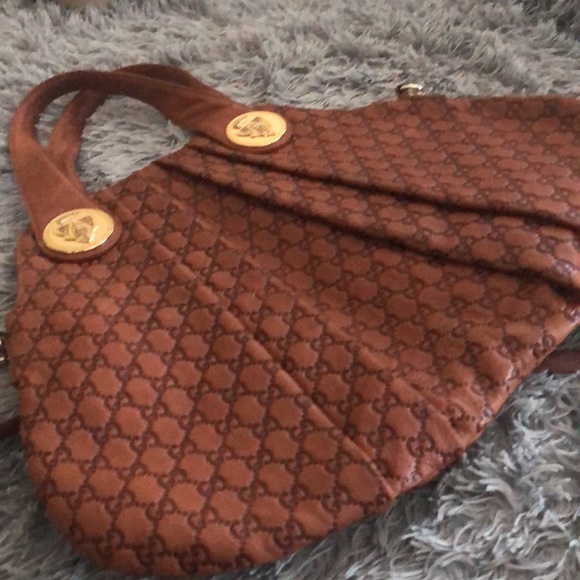 Rate and beautiful Gucci designer bag / purse! - Picture 16 of 16